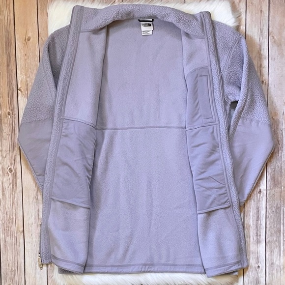 The North Face Women’s Cragmont Fleece Coat In Minimal Grey - Picture 4 of 11